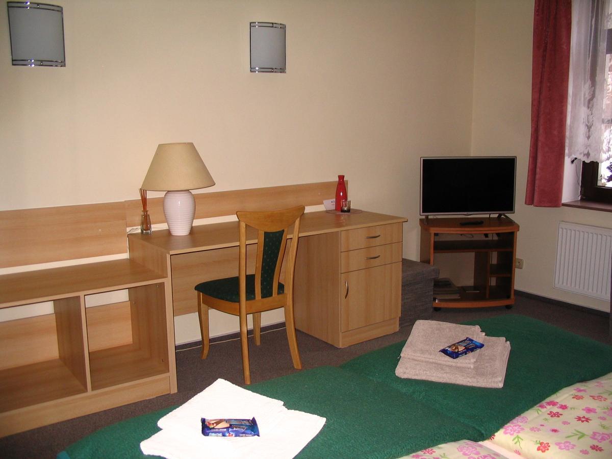 Apartmany Ingeborg Jachymov Ngoại thất bức ảnh